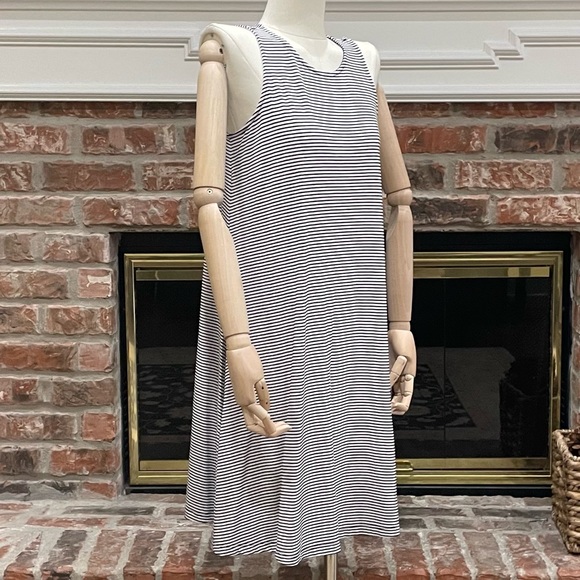 Old Navy black and white pinstriped midi dress / S / NWOT - Picture 3 of 11